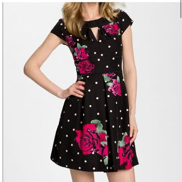 Nanette Lepore Women's Black Red Floral Polka Dots Cap Sleeve Mini Dress Size 6 - Picture 1 of 7